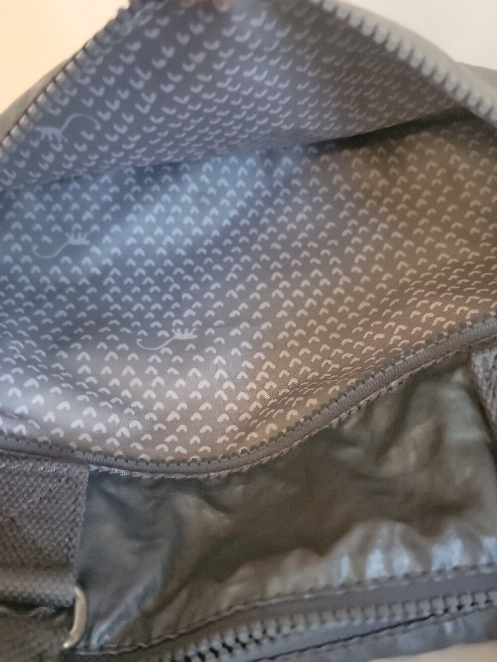 Kipling AMIEL Medium Handbag Steel Gray Metal Bag - Picture 7 of 7